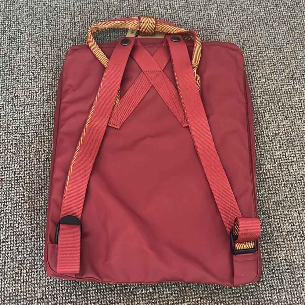 Fjallraven Kånken Backpack - Ox Red - Picture 2 of 6